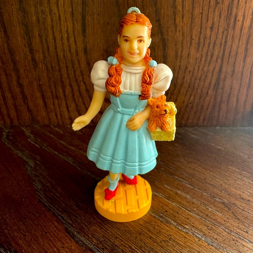 🌷Vintage Loew's Ren Presents Wizard of Oz Dorothy & Toto Figure